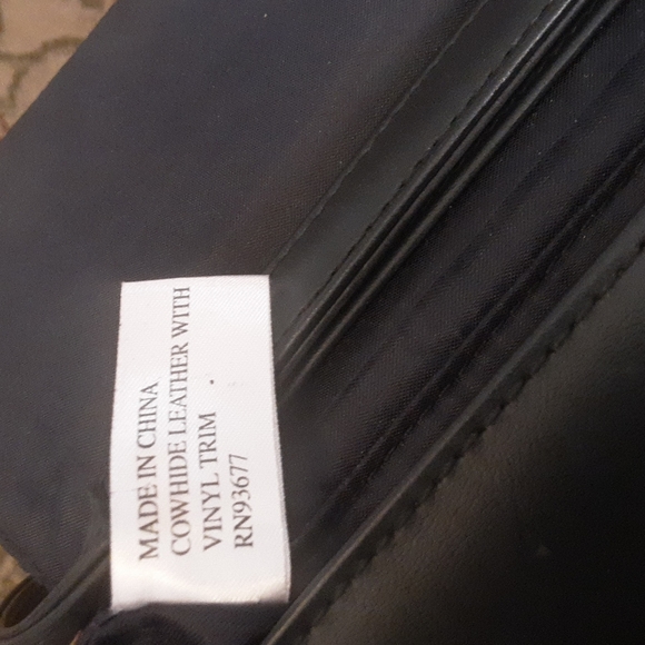 Cabin Creek Leather Crossbody Bag Good Condition - Picture 8 of 11